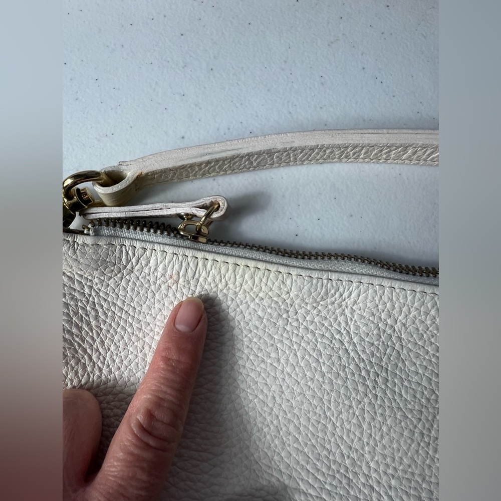 Valentina Italia Handbag - Picture 7 of 16